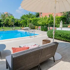 https://villa-luisa.barihotels.org